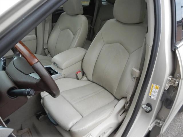 2011 Cadillac SRX Luxury Collection