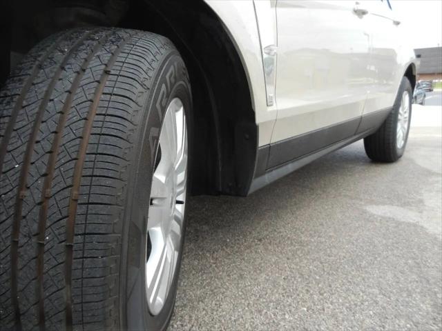 2011 Cadillac SRX Luxury Collection