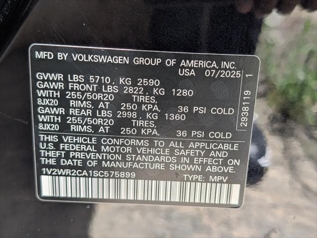 2025 Volkswagen Atlas 2.0T SE w/Technology
