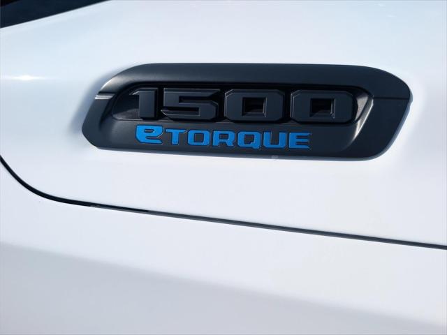 2026 Ram 1500 Tradesman Crew Cab 4x4 57 Box