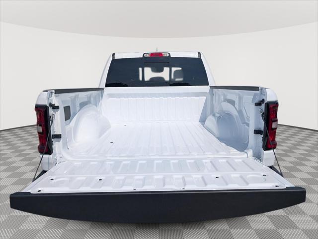2026 Ram 1500 Tradesman Crew Cab 4x4 57 Box