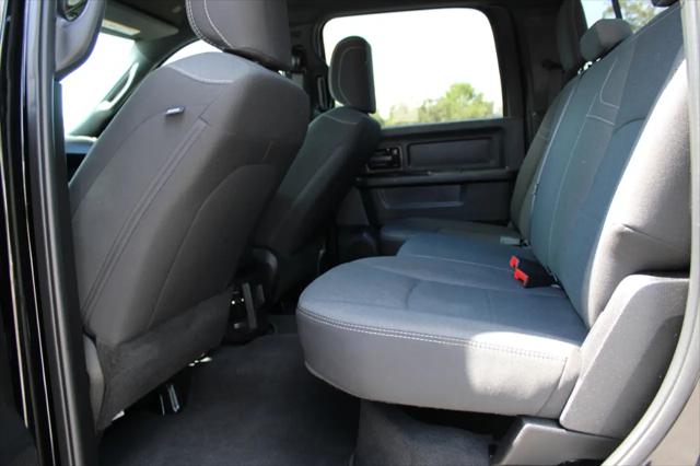 2024 Ram 3500 Tradesman Crew Cab 4x4 8 Box