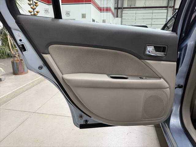 2010 Ford Fusion Hybrid Base 4dr Sedan