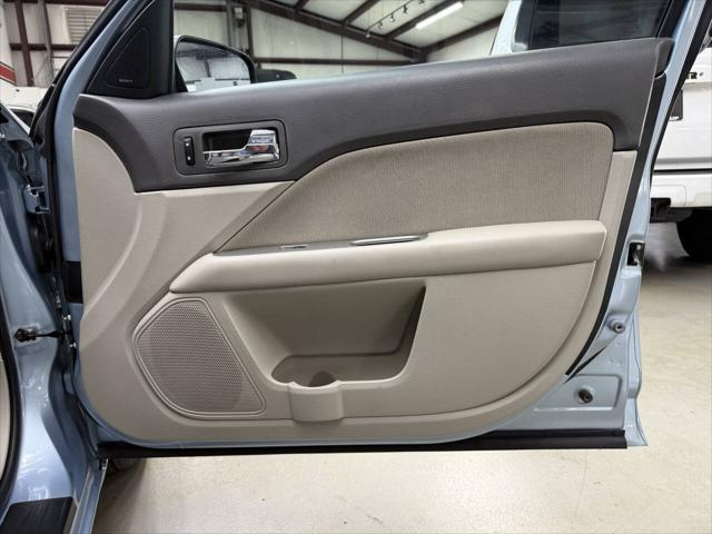 2010 Ford Fusion Hybrid Base 4dr Sedan