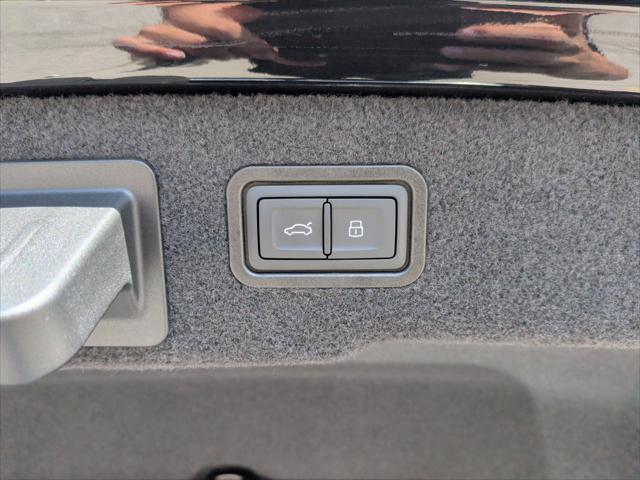 2026 Audi A8 55 TFSI quattro Tiptronic