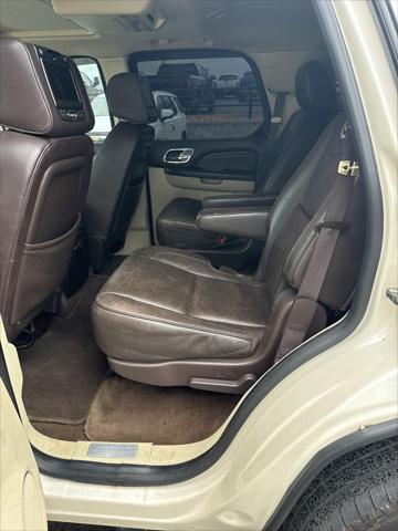 2013 Cadillac Escalade Platinum Edition