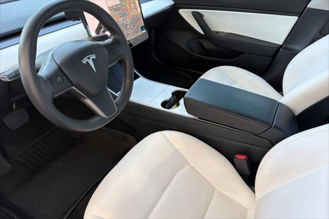 2020 Tesla Model 3 Standard Range Rear-Wheel Drive