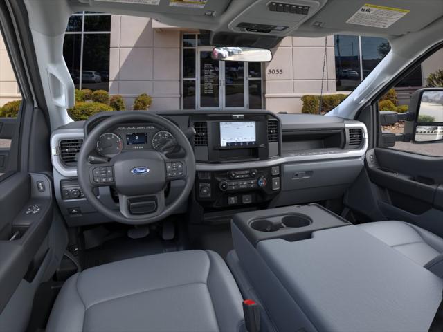 2026 Ford 600 XL