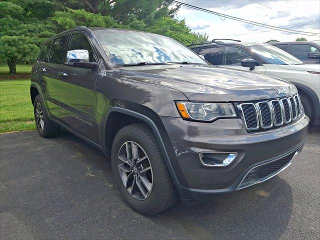 2017 Jeep Grand Cherokee Limited 4x4 2017 Jeep Grand Cherokee Limited 4x4