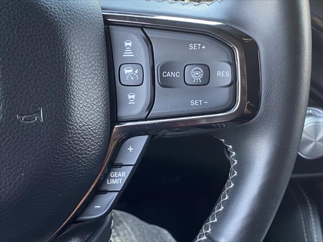 2025 Ram 1500 Limited Crew Cab 4x4 57 Box
