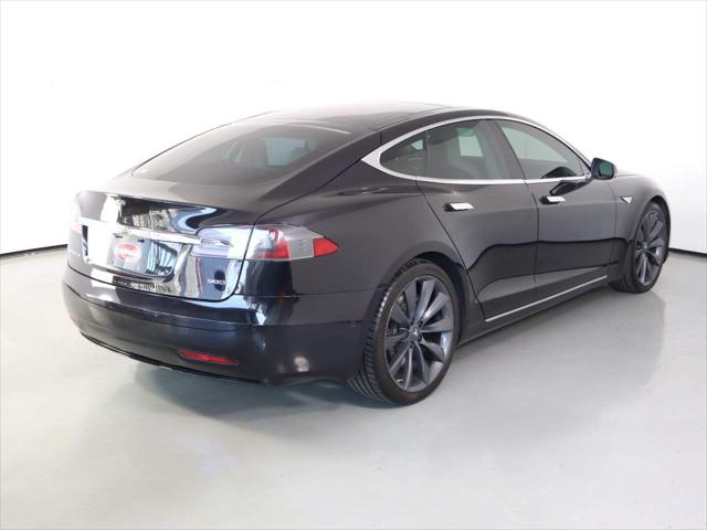 2016 Tesla Model S 90D