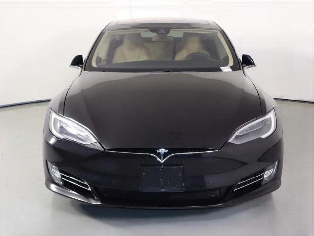 2016 Tesla Model S 90D