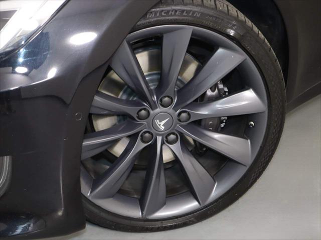 2016 Tesla Model S 90D