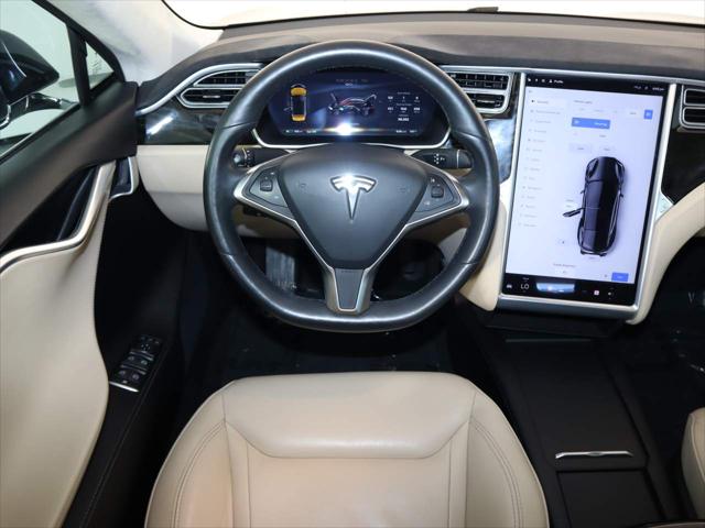 2016 Tesla Model S 90D