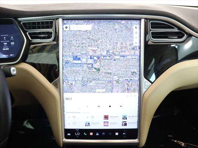 2016 Tesla Model S 90D