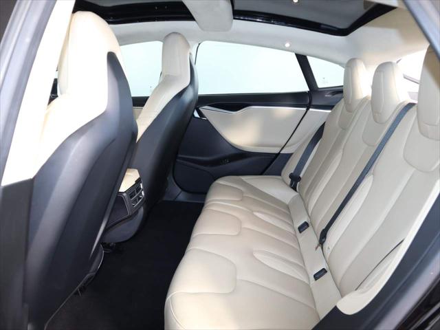 2016 Tesla Model S 90D