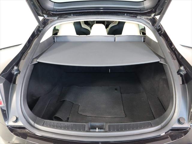 2016 Tesla Model S 90D