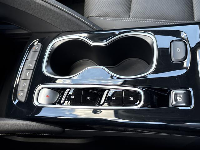 2021 Buick Envision AWD Essence