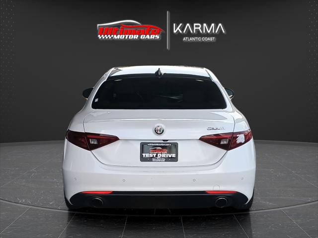 2017 Alfa Romeo Giulia Ti RWD