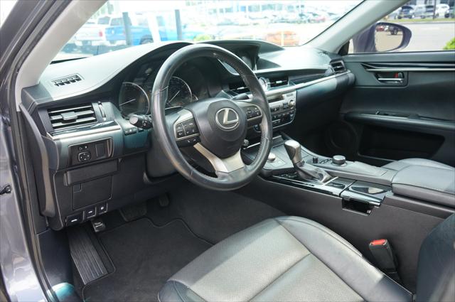 2016 Lexus ES 350 Base