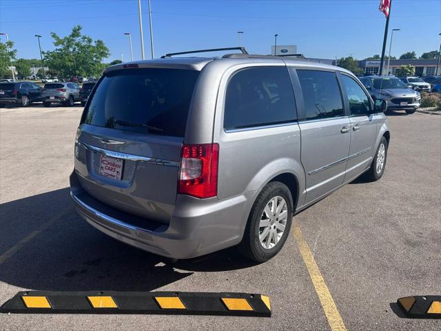 2015 Chrysler Town & Country Touring