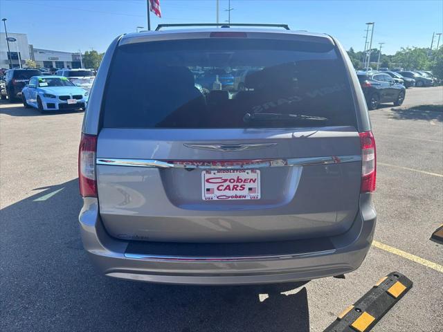 2015 Chrysler Town & Country Touring
