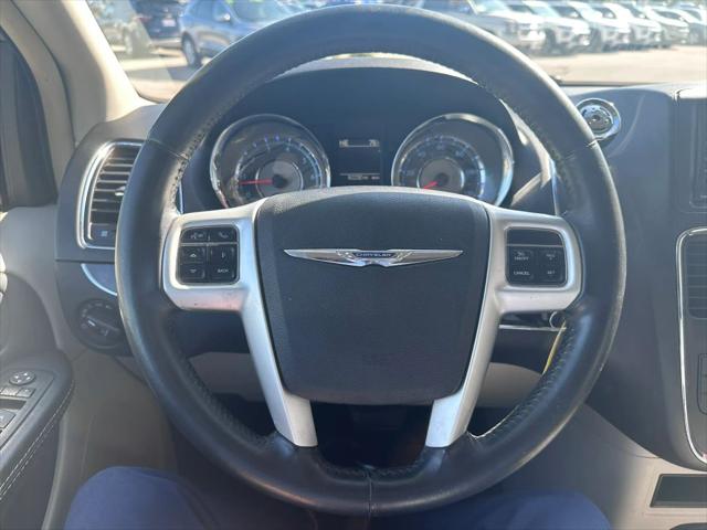 2015 Chrysler Town & Country Touring