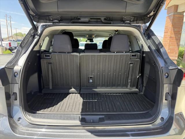 2021 Toyota Highlander LE