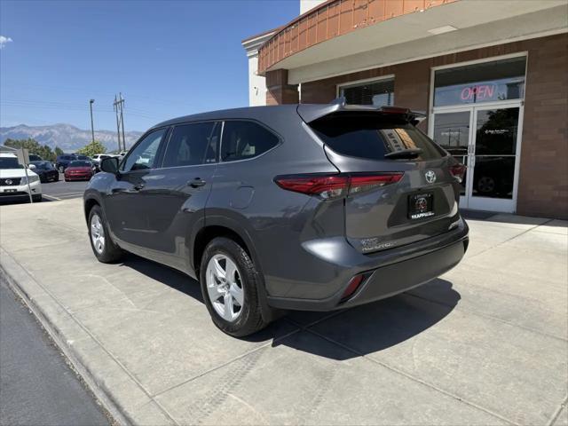 2021 Toyota Highlander LE