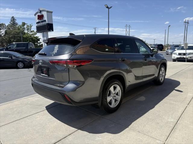2021 Toyota Highlander LE