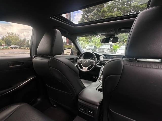 2017 Lexus IS 200t IS Turbo F-Sport