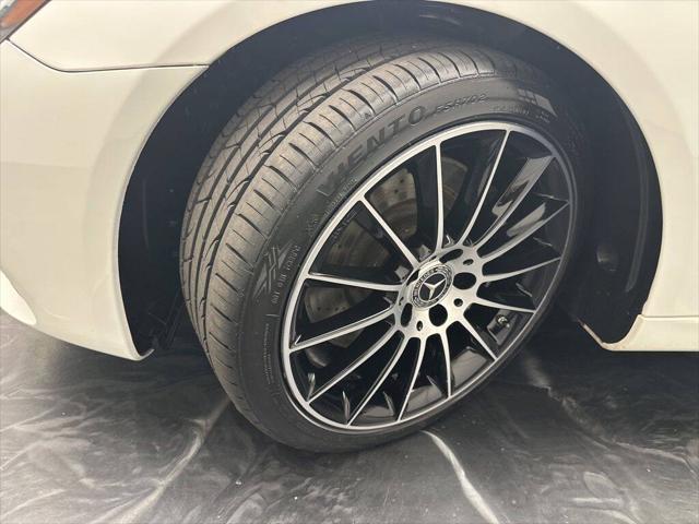 2018 Mercedes-Benz C-CLASS C 300 SLC 300 2dr Roadster