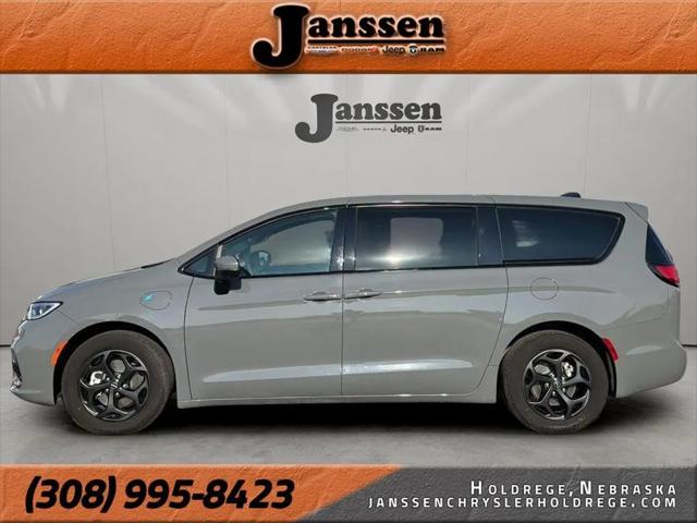 2023 Chrysler Pacifica Hybrid Touring L for sale in Holdrege, NE