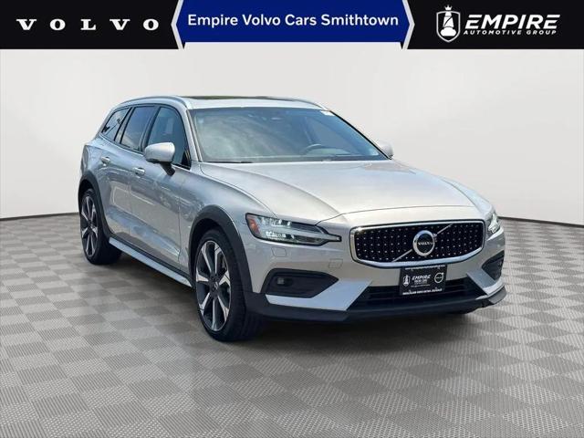2024 Volvo V60 Cross Country B5 Ultimate for sale in Saint James, NY