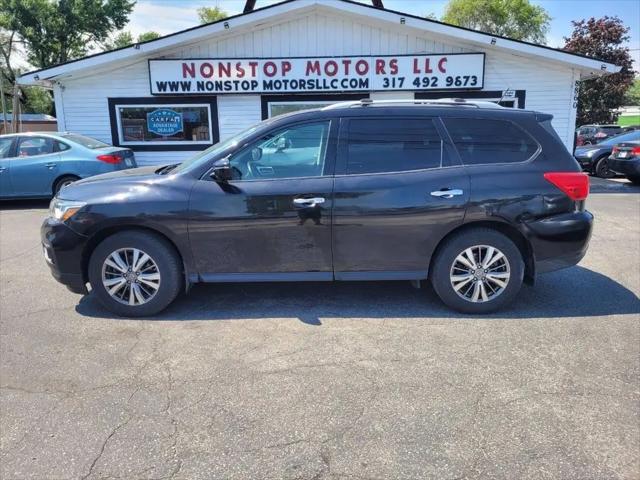 2018 Nissan Pathfinder SV for sale in Indianapolis, IN