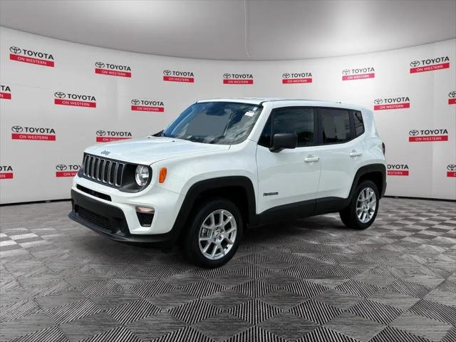 2023 Jeep Renegade Latitude 4x4 for sale in Chicago, IL