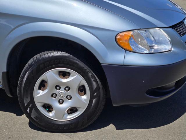 2003 Dodge Caravan SE