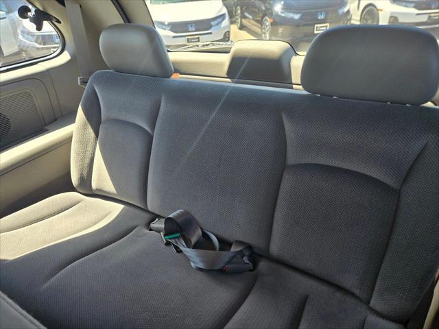 2003 Dodge Caravan SE