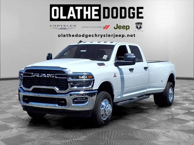 2026 RAM Ram 3500 RAM 3500 TRADESMAN CREW CAB 4X4 8 BOX