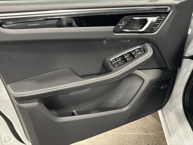 2026 Porsche Macan T