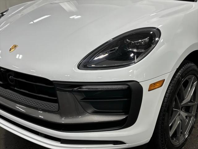 2026 Porsche Macan T