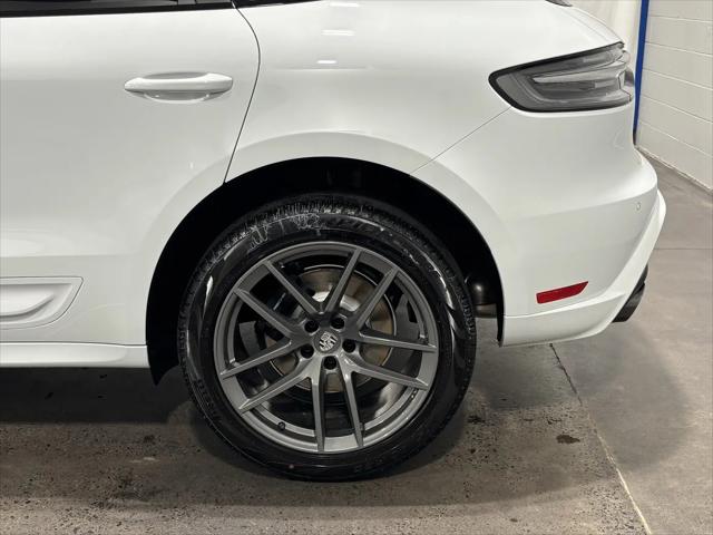 2026 Porsche Macan T