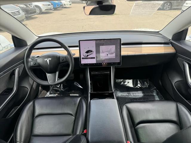 2020 Tesla Model 3 Standard Range Rear-Wheel Drive