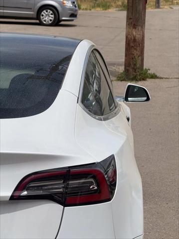 2020 Tesla Model 3 Standard Range Rear-Wheel Drive