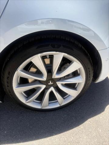 2020 Tesla Model 3 Standard Range Plus Rear-Wheel Drive
