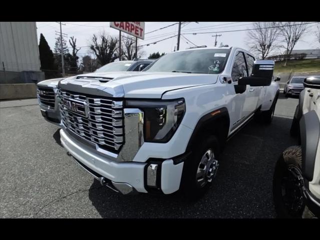 2024 GMC Sierra 3500HD 4WD Crew Cab Long Bed Denali for sale in Culver City, CA