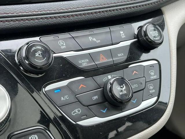 2017 Chrysler Pacifica Limited