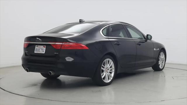 2017 Jaguar XF 35t Prestige