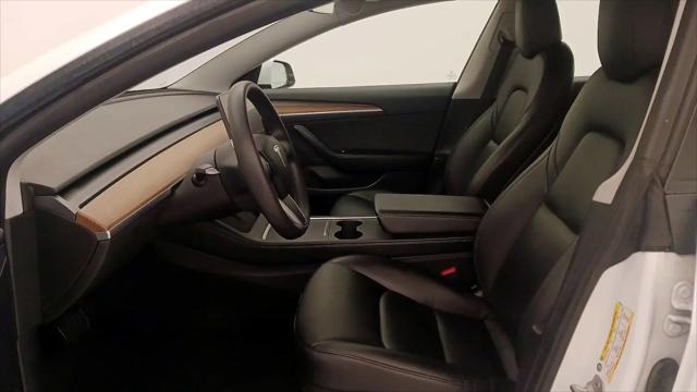 2021 Tesla Model 3 Standard Range Plus Rear-Wheel Drive