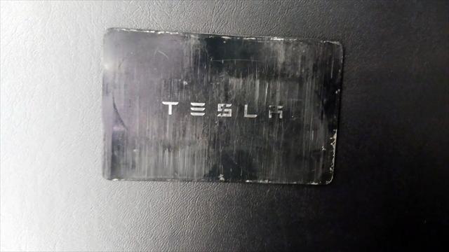 2021 Tesla Model 3 Standard Range Plus Rear-Wheel Drive